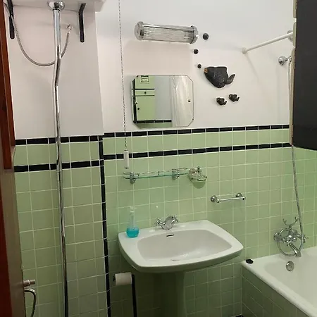 Semesterbostad Casa Da Fonte - Vintage House And Rooftop Figueira da Foz